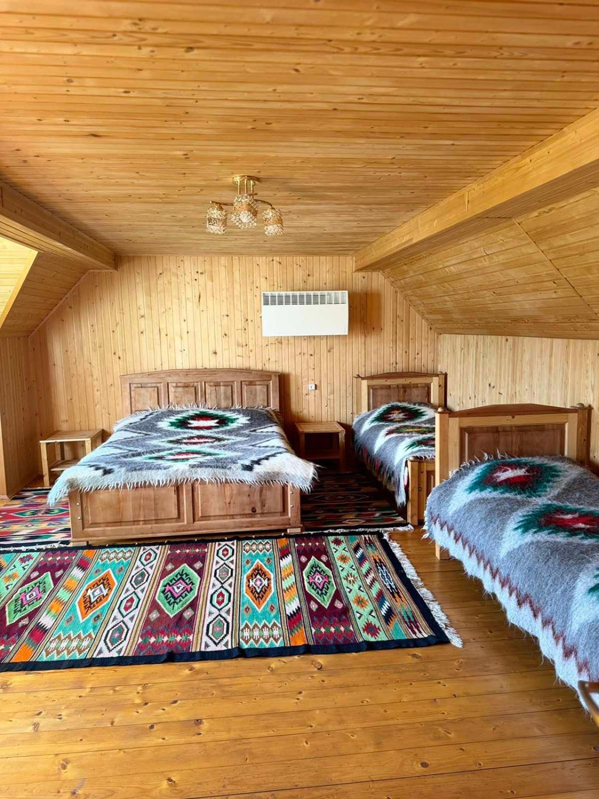 Садиба Кичера Petrashi Exterior photo